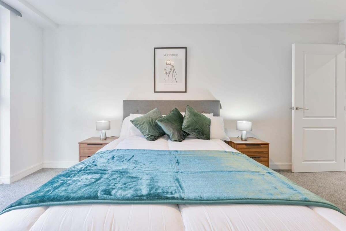 Central Birmingham 1 Bedroom Apartment Екстериор снимка