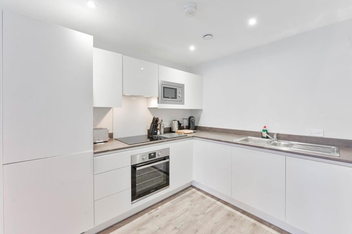 Central Birmingham 1 Bedroom Apartment Екстериор снимка